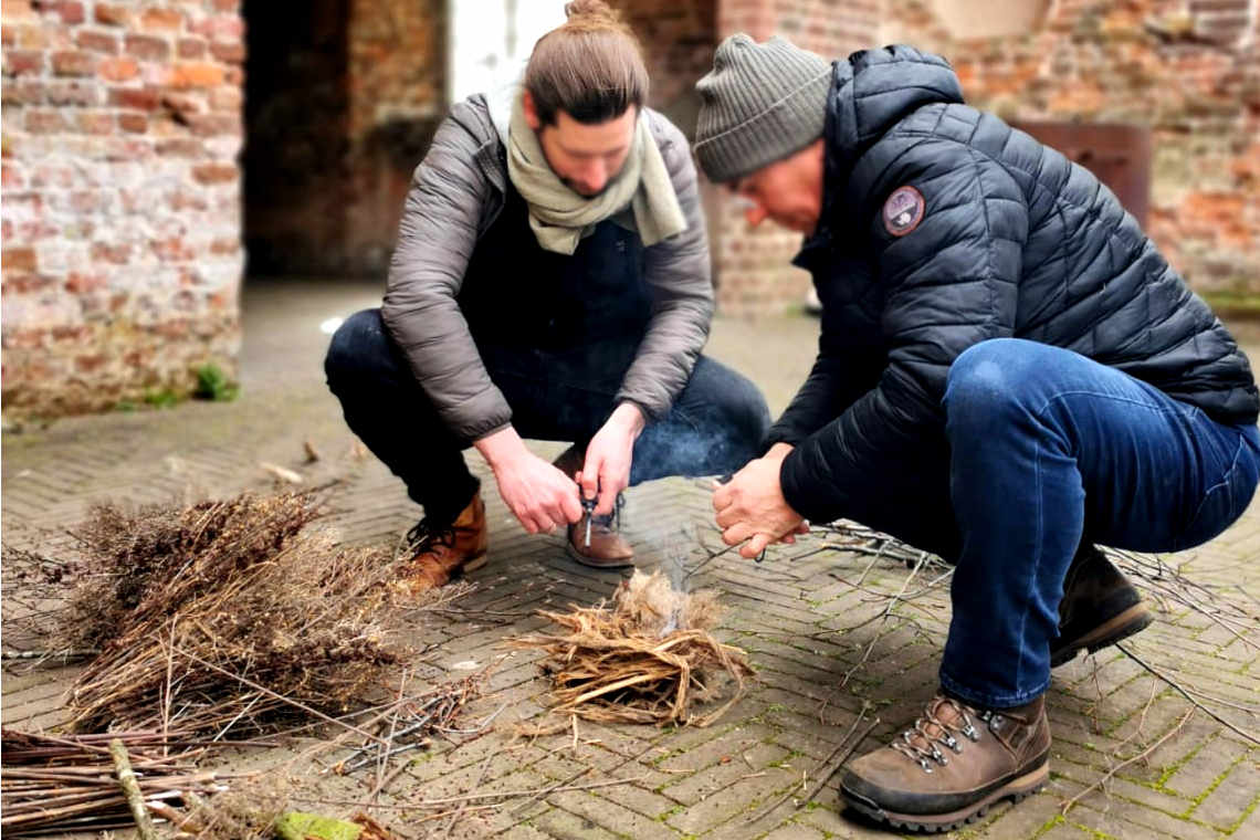 Schloss Hertefeld Teamevent Bushcraft